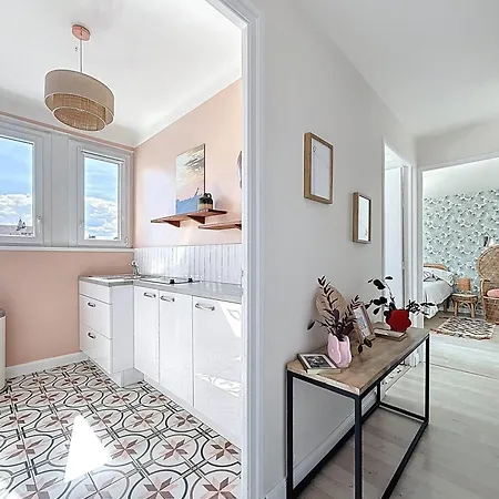Apartment Pastel