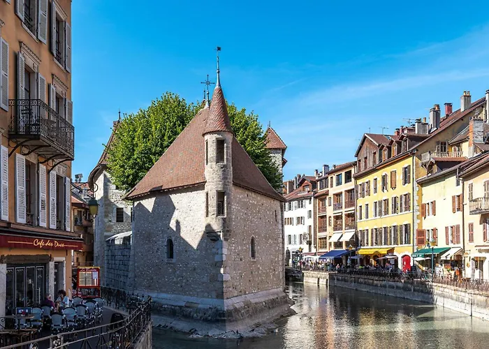 Apartment Pastel Annecy